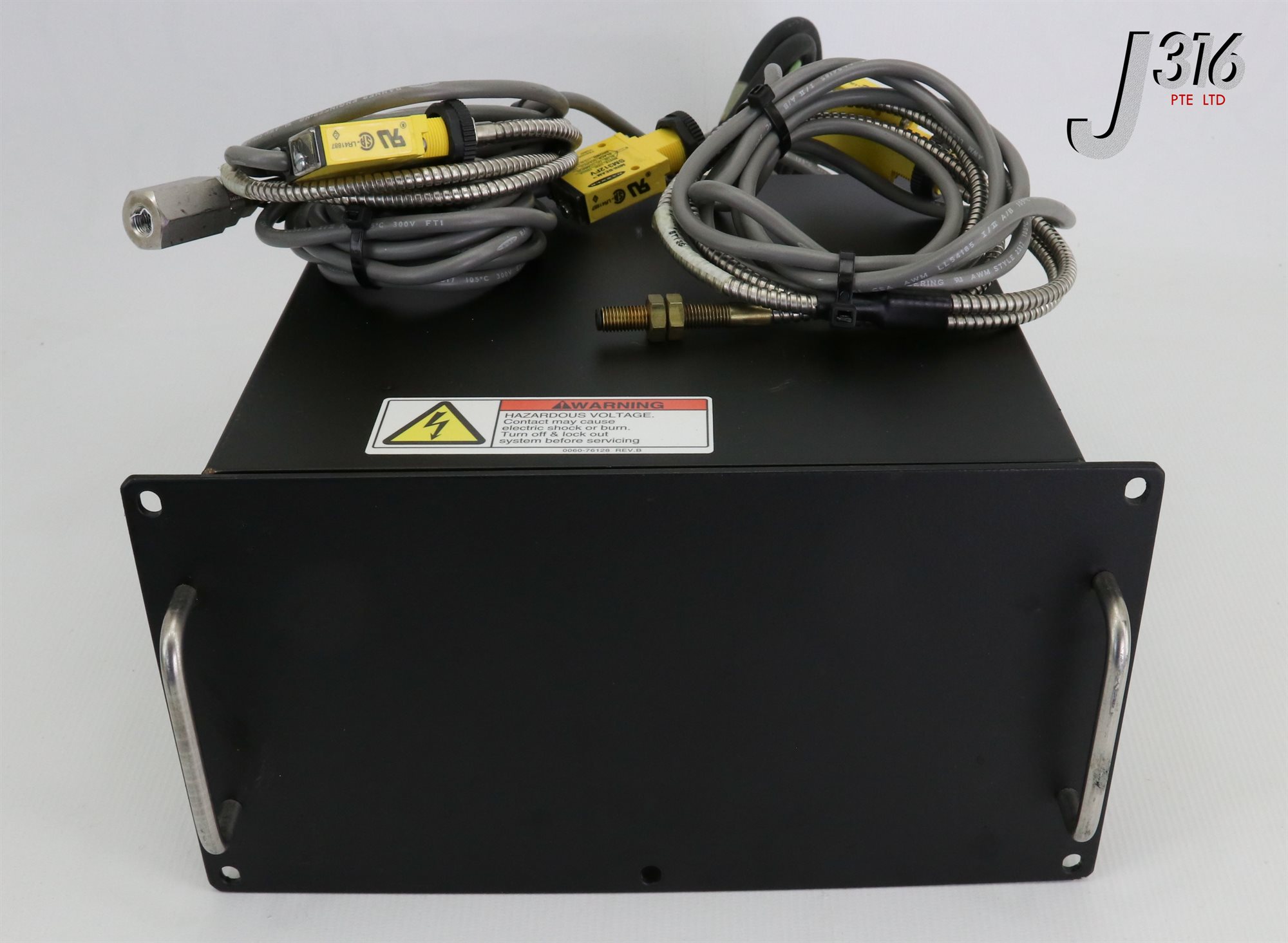 25595 APPLIED MATERIALS LIQUID DETECT BOX W/ 4X SM312FV, 2X BT13S